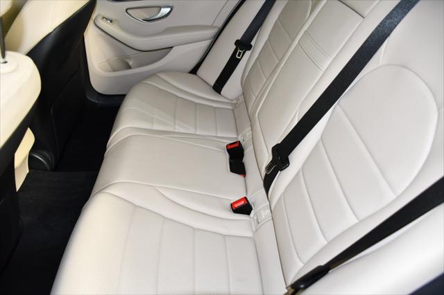 2016 Mercedes-Benz C-CLASS C 300 4MATIC