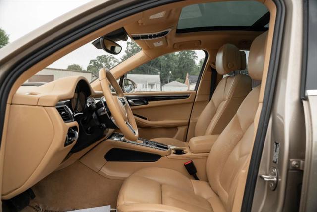 2016 Porsche Macan S