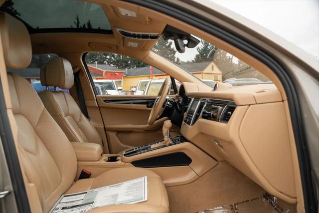 2016 Porsche Macan S