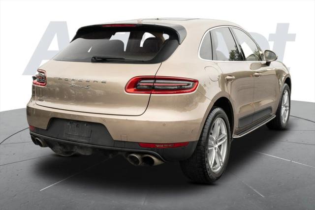 2016 Porsche Macan S