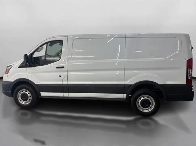 2023 Ford Transit Cargo Van w/RWB