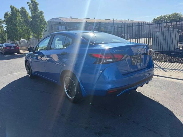 2021 Nissan Versa S Xtronic CVT