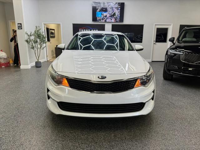 2017 Kia Optima LX