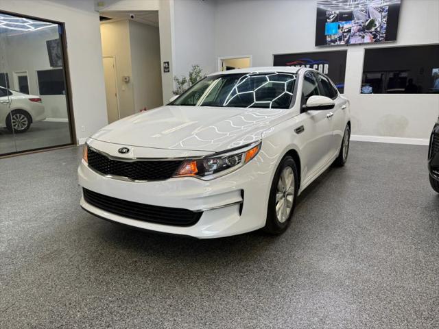 2017 Kia Optima LX
