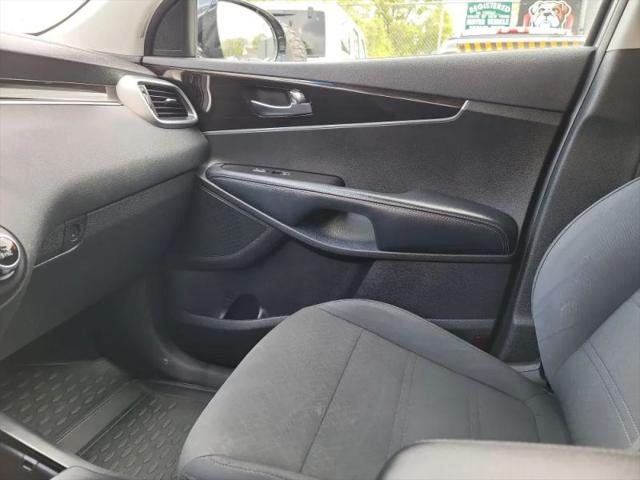 2019 Kia Sorento 3.3L LX
