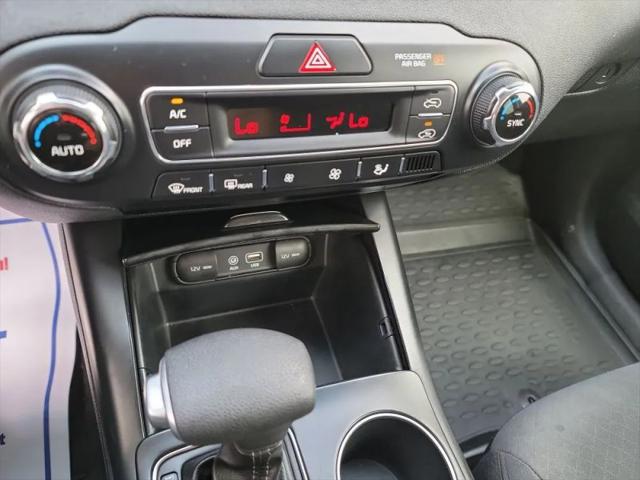 2019 Kia Sorento 3.3L LX