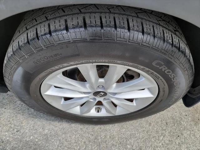 2019 Kia Sorento 3.3L LX