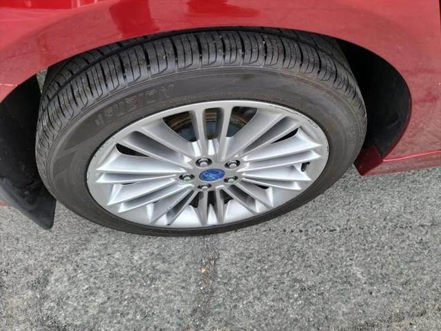 2013 Ford Fusion Hybrid SE