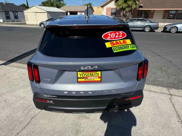 2022 Kia Sorento LX