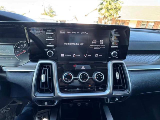 2022 Kia Sorento LX