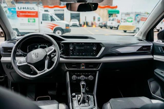 2023 Volkswagen Taos 1.5T SEL