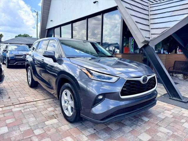 2021 Toyota Highlander LE