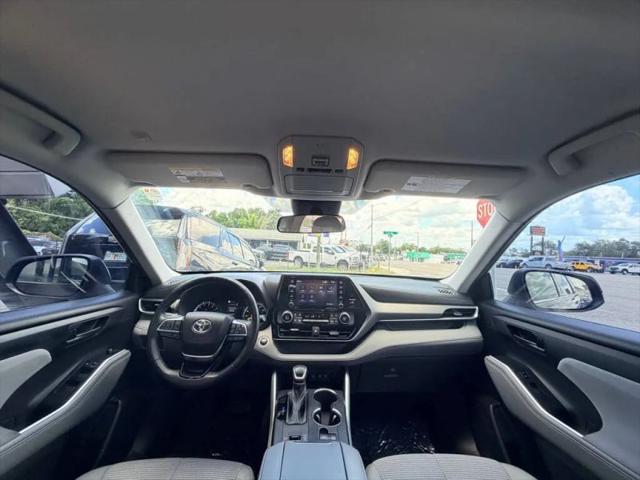 2021 Toyota Highlander LE
