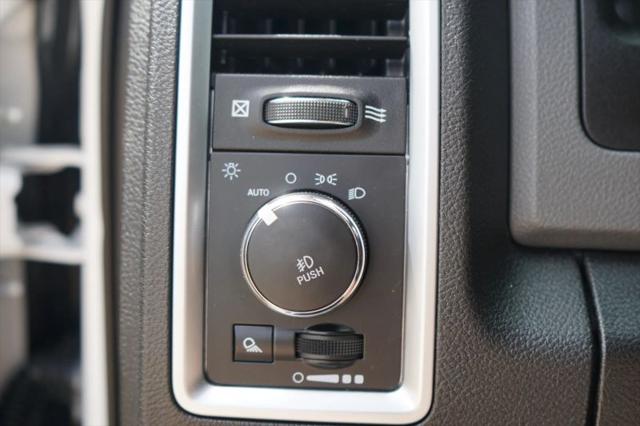 2019 Ram 1500 Classic Big Horn Crew Cab 4x2 6'4" Box