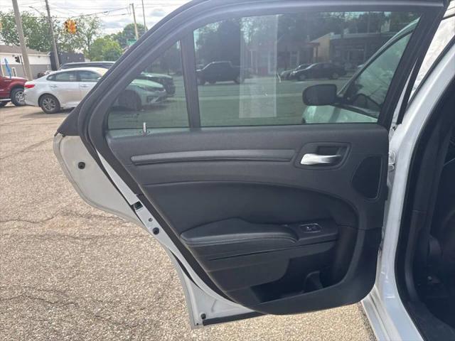 2015 Chrysler 300 300S