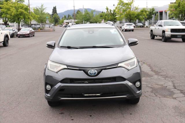 2017 Toyota RAV4 Hybrid XLE