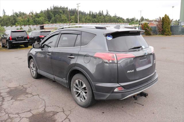 2017 Toyota RAV4 Hybrid XLE