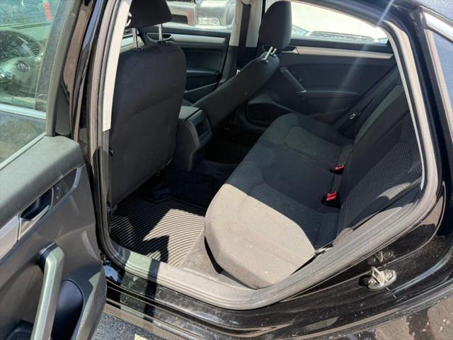 2016 Volkswagen Passat 1.8T S