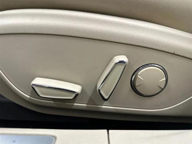 2015 Lincoln MKZ Base