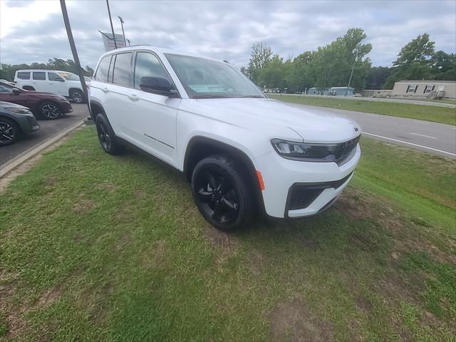 2026 Jeep Grand Cherokee Limited 4x2