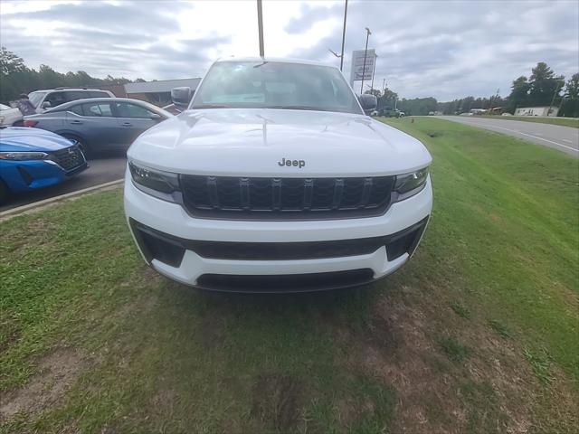 2026 Jeep Grand Cherokee Limited 4x2