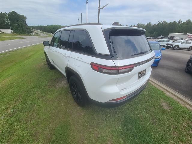 2026 Jeep Grand Cherokee Limited 4x2