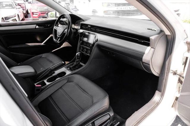 2020 Volkswagen Passat 2.0T SE