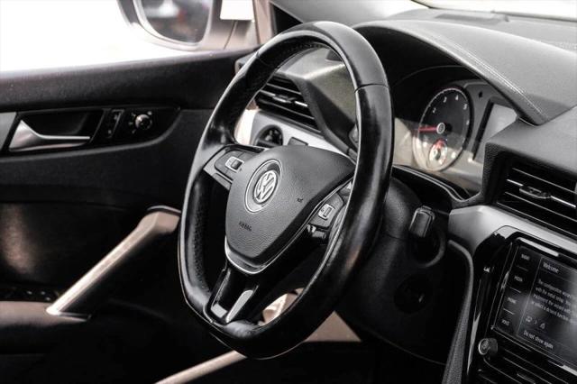 2020 Volkswagen Passat 2.0T SE