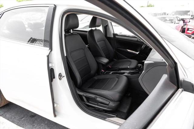 2020 Volkswagen Passat 2.0T SE