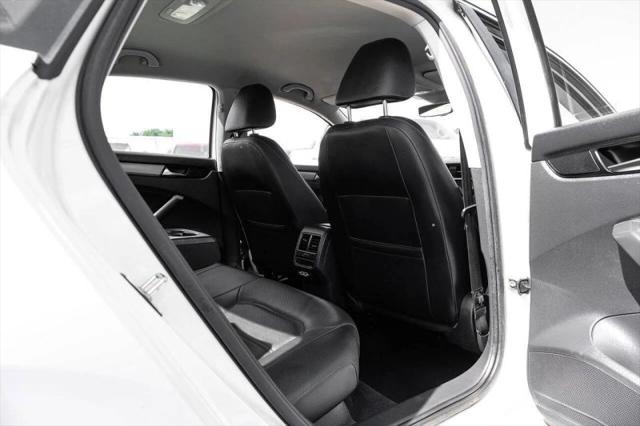 2020 Volkswagen Passat 2.0T SE