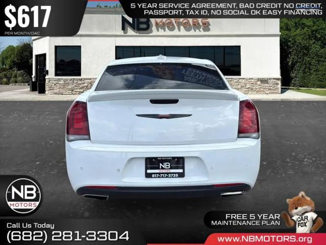 2022 Chrysler 300 S