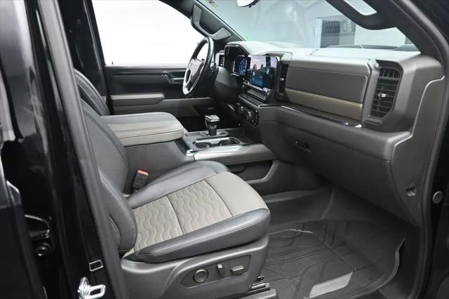 2025 Chevrolet Silverado 1500 4WD Crew Cab Short Bed ZR2