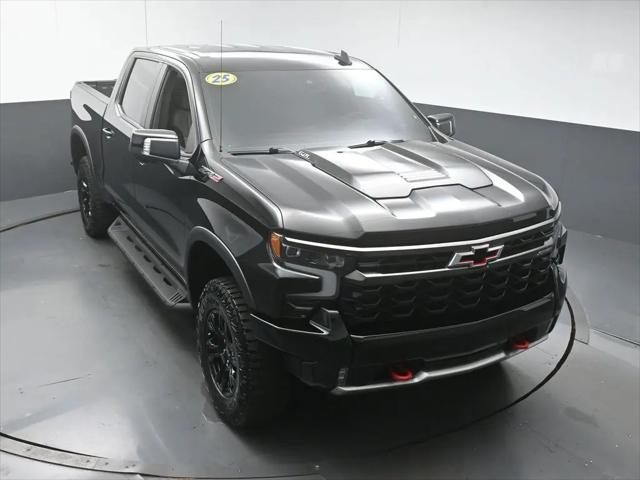 2025 Chevrolet Silverado 1500 4WD Crew Cab Short Bed ZR2