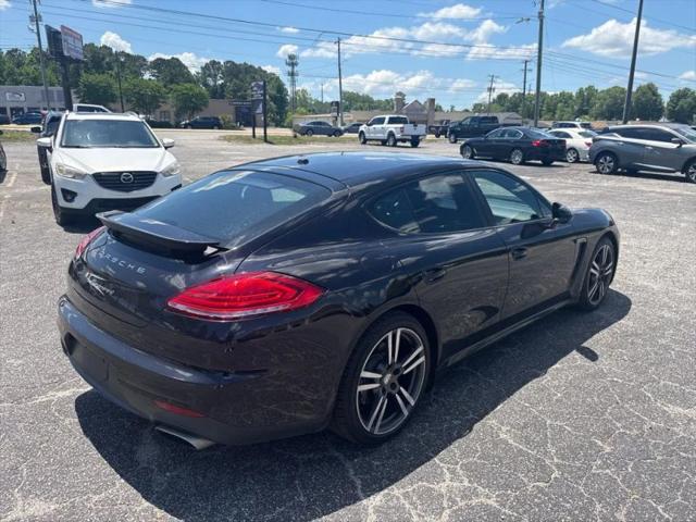2016 Porsche Panamera 4 Edition