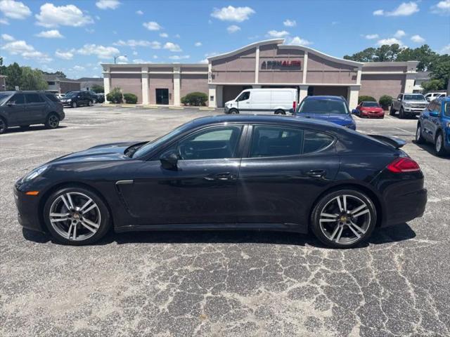 2016 Porsche Panamera 4 Edition