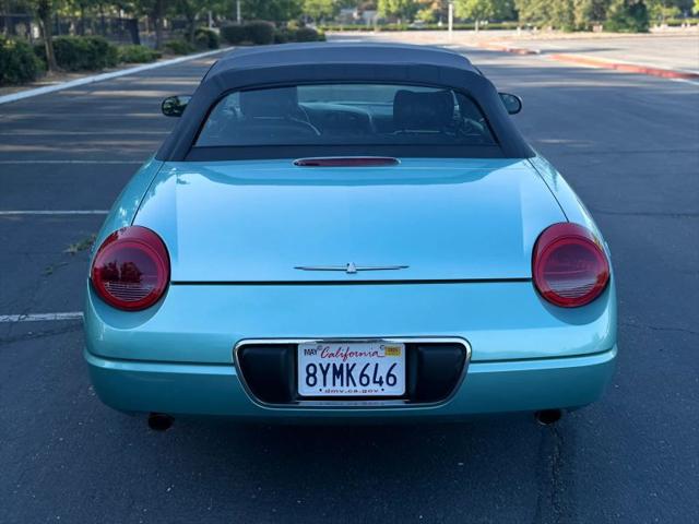 2002 Ford Thunderbird Base