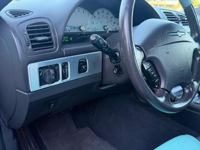 2002 Ford Thunderbird Base