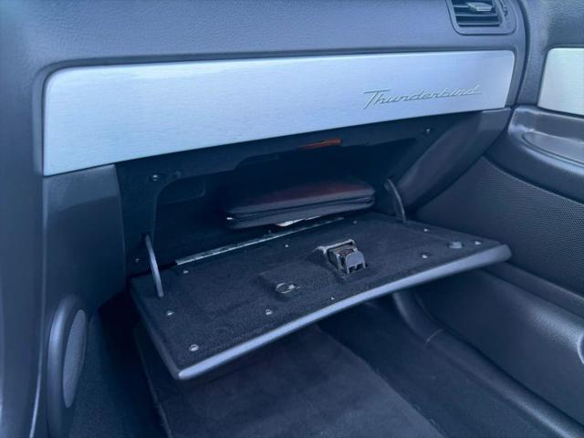 2002 Ford Thunderbird Base
