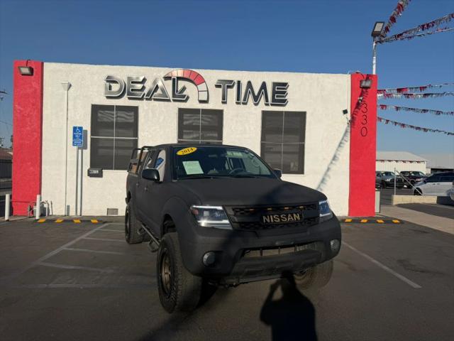 2014 Nissan Frontier SV for sale in Bakersfield, CA