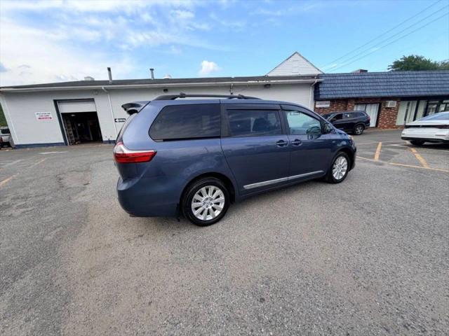2016 Toyota Sienna LE 7 Passenger