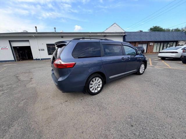 2016 Toyota Sienna LE 7 Passenger