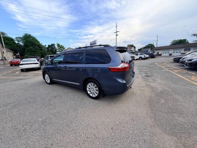 2016 Toyota Sienna LE 7 Passenger
