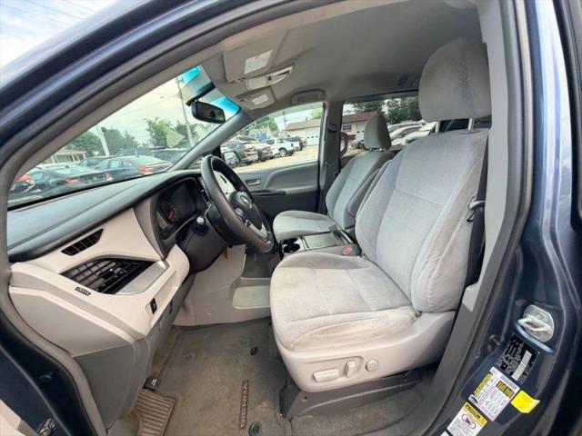 2016 Toyota Sienna LE 7 Passenger