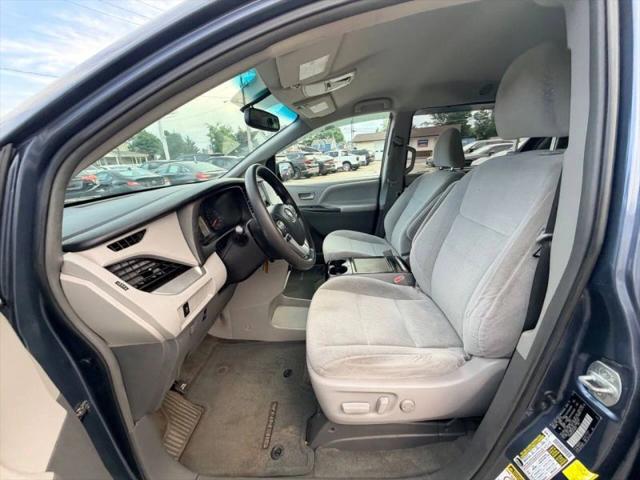 2016 Toyota Sienna LE 7 Passenger