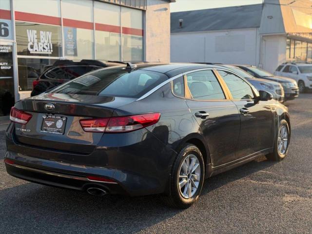2017 Kia Optima LX