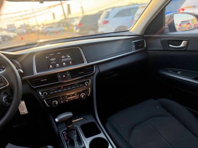 2017 Kia Optima LX