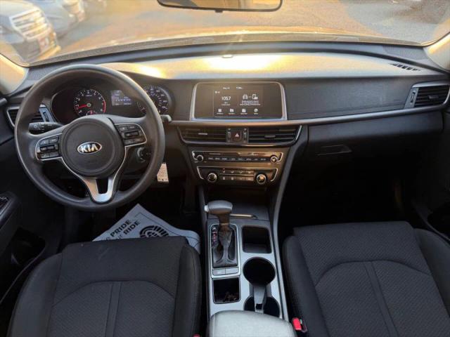 2017 Kia Optima LX