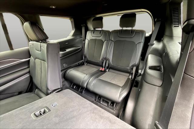 2026 Jeep Grand Cherokee L Altitude 4x4