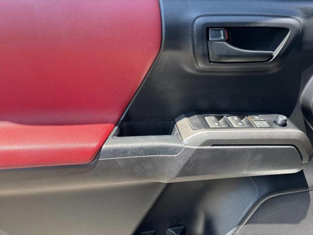 2020 Toyota Tacoma SR5 V6