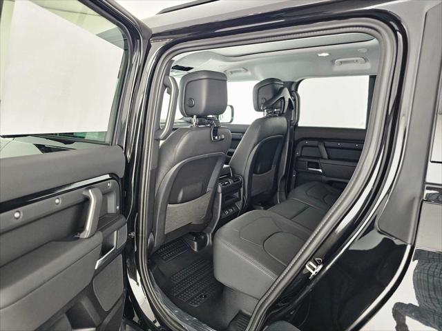 2026 Land Rover Defender P300 S